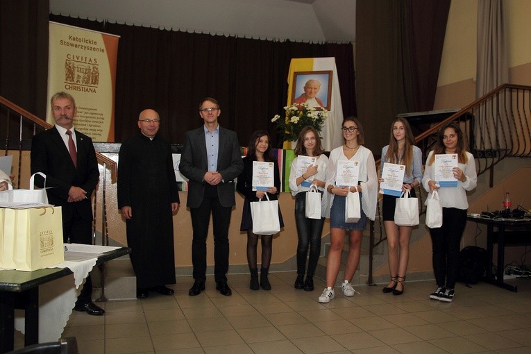 Diecezjalny Konkurs Recytatorski