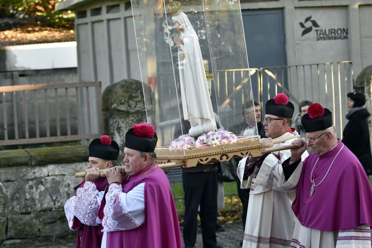 Ostatnia procesja fatimska z parafii pw. św. Andrzeja Boboli