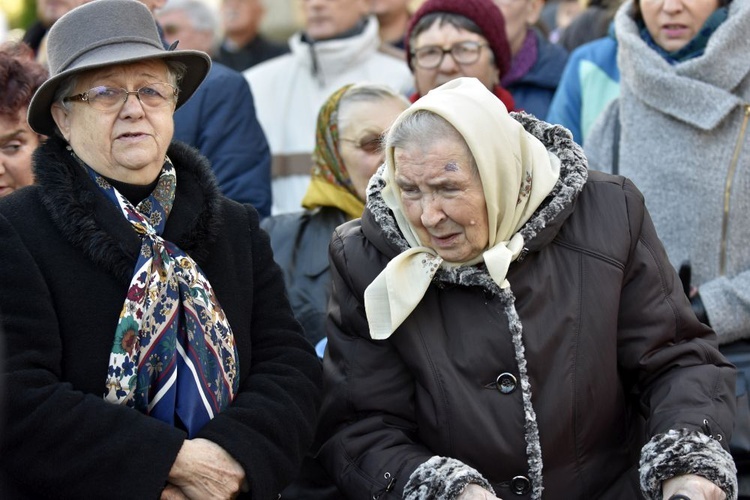 Ostatnia procesja fatimska z parafii pw. św. Andrzeja Boboli