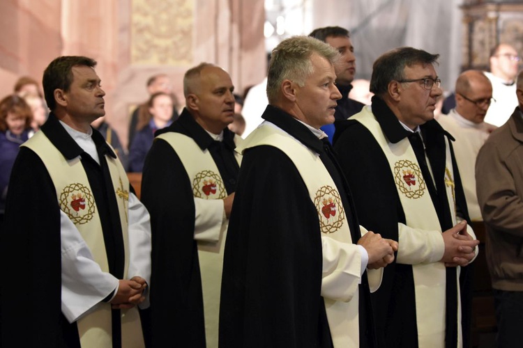 Msza św. na zakończenie peregrynacji figury Matki Bożej Fatimskiej