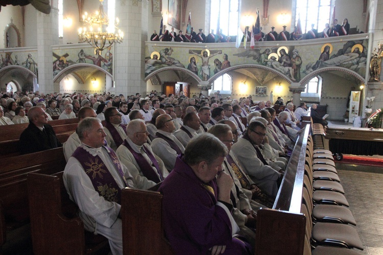 Kapłan, który kochał legniczan