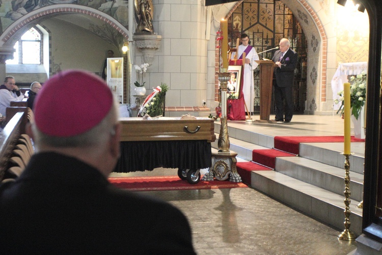 Kapłan, który kochał legniczan