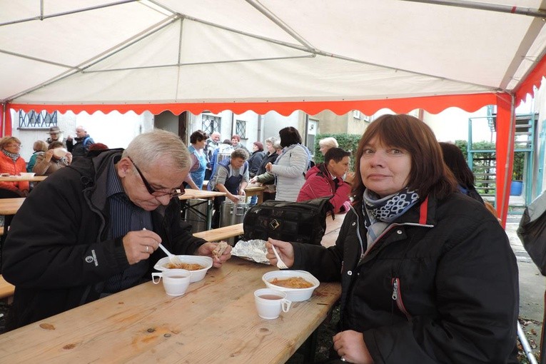 Różaniec do Granic w Pogwizdowie