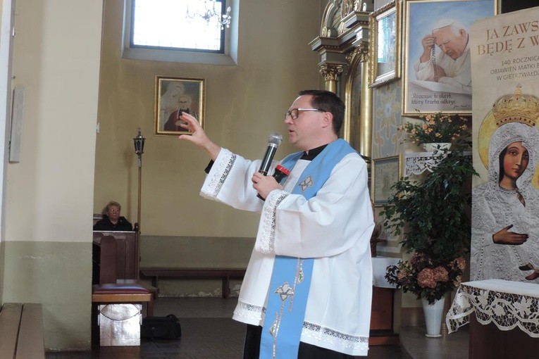 Różaniec do Granic w Pogwizdowie