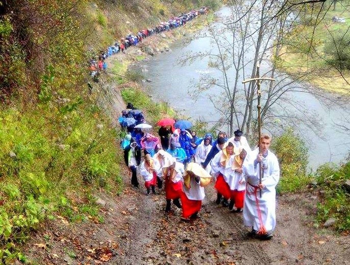 Muszyna-Folwark - Różaniec do Granic