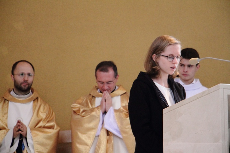 Święto patrona i ślubowanie klas I SP Zakonu Pijarów im. ks. S. Konarskiego