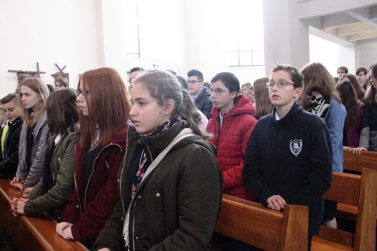 Święto patrona i ślubowanie klas I SP Zakonu Pijarów im. ks. S. Konarskiego