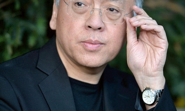 Kazuo Ishiguro jest także autorem wielu scenariuszy filmowych i telewizyjnych.