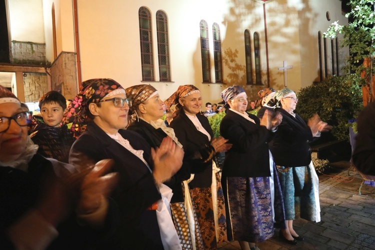 Różańcowa procesja fatimska w Czechowicach-Dziedzicach