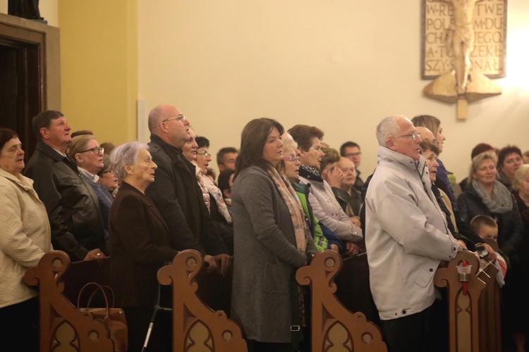 Różańcowa procesja fatimska w Czechowicach-Dziedzicach