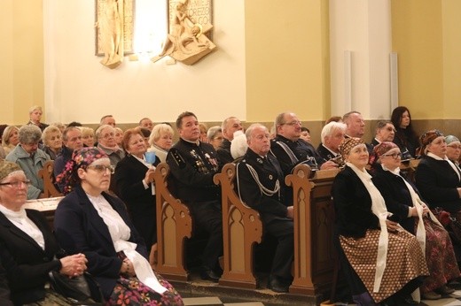 Różańcowa procesja fatimska w Czechowicach-Dziedzicach