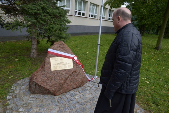 Kamień upamiętnienia powstańców styczniowych