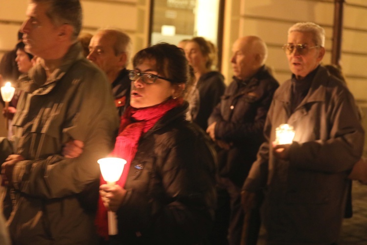 Poświęcenie figury MB Fatimskiej u św. Marii Magdaleny w Cieszynie