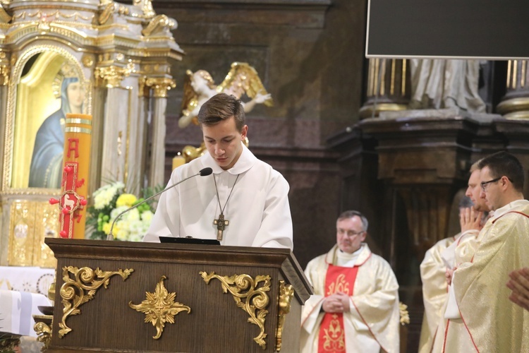 Poświęcenie figury MB Fatimskiej u św. Marii Magdaleny w Cieszynie