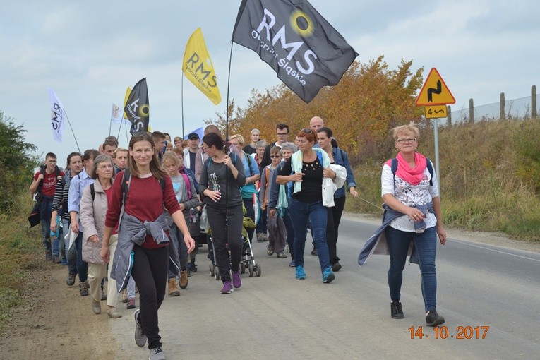 Pielgrzymka trzebnicka 2017 - cz. 11 (grupa z Obornik Śląskich)