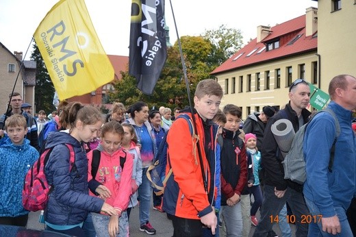 Pielgrzymka trzebnicka 2017 - cz. 11 (grupa z Obornik Śląskich)