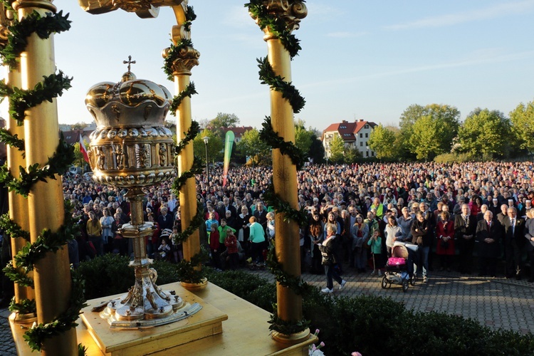 Dojście i Msza św. w Trzebnicy