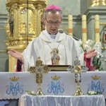 Święci Jan Paweł II i Maksymilian Kolbe w Muszynie