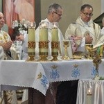 Święci Jan Paweł II i Maksymilian Kolbe w Muszynie