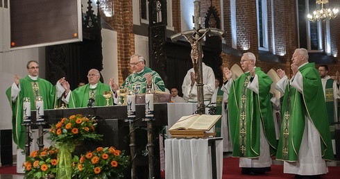 10. rocznica śmierci kard. Jeża