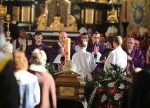 Pogrzeb biskupa pod przewodnictwem metropolity lubelskiego