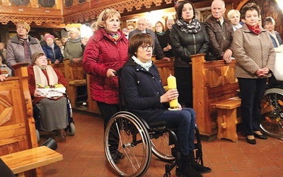Za swoją działalność 7 października 2011 roku Centrum Ochotników Cierpienia zostało uhonorowane nagrodą Tuus – statuetką przyznawaną za działalność charytatywno-społeczną.