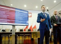 Wiceminister Patryk Jaki przedstawił założenia nowej ustawy reprywatyzacyjnej.