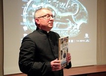 Ks. Mariusz Szmajdziński