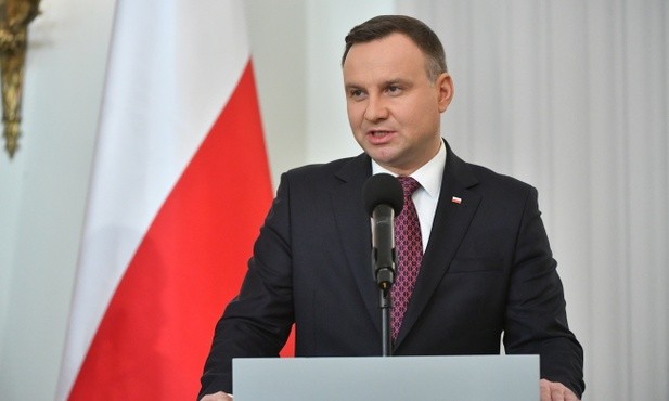 Mazurek: Ze spokojem czekamy na rozmowę prezesa PiS z prezydentem Dudą