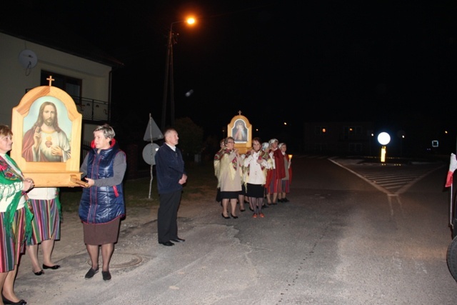 Wzruszające pożegnanie cudownej ikony w Rudzienku