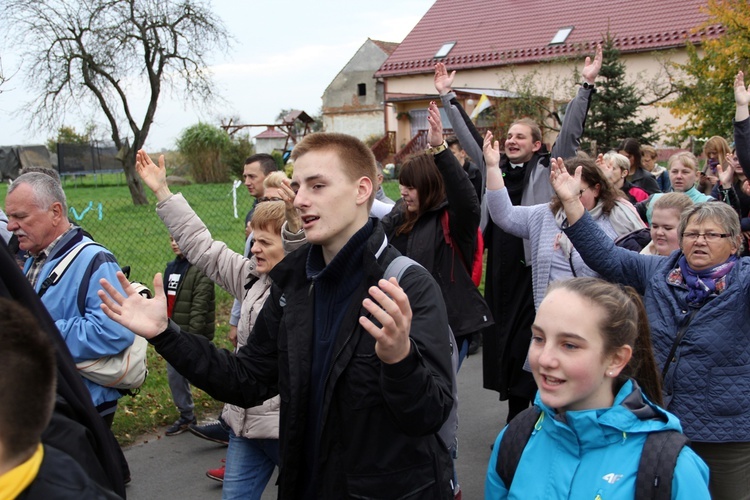 Piesza Pielgrzymka z Brzegu Dolnego do Łososiowic