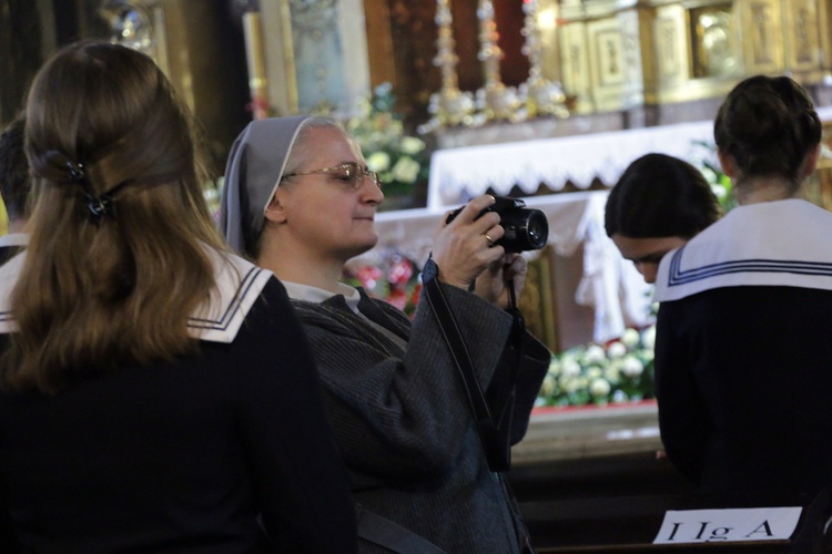 W szkole sióstr urszulanek świętują