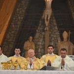 Poświęcenie świątyni oraz ołtarza św. Jana Pawła II w Nowym Targu 