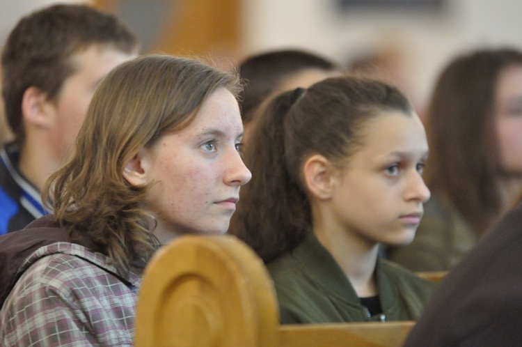 O religiach Wschodu w Krużlowej