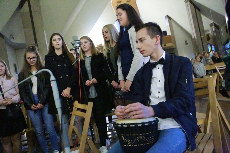 Spotkanie młodzieży w Rytrze