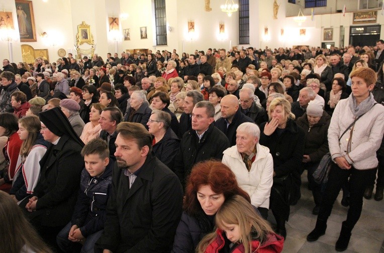 Mińska parafia św. Antoniego z Padwy pożegnała ikonę 