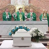 Eucharystii przewodniczył ks. Krzysztof Kida.