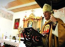 ▲	Biskup świdnicki należy do pokolenia, które doskonale pamięta komunistyczne represje wobec księży, których symbolem stał się ksiądz Jerzy.