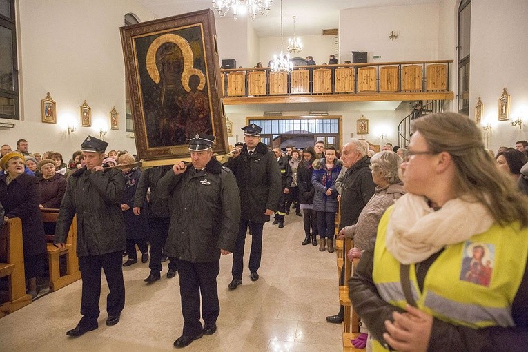 Tobie się zawierzamy w Chrośli