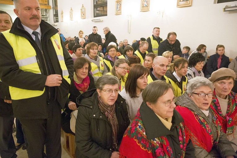Tobie się zawierzamy w Chrośli