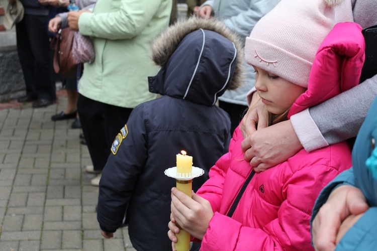 Relikwie św. Hiacynty i Franciszka w Pieszycach 