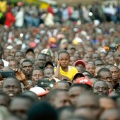 Tłumy na wiecu przedwyborczym.
18.10.2017  Nairobi, Kenia