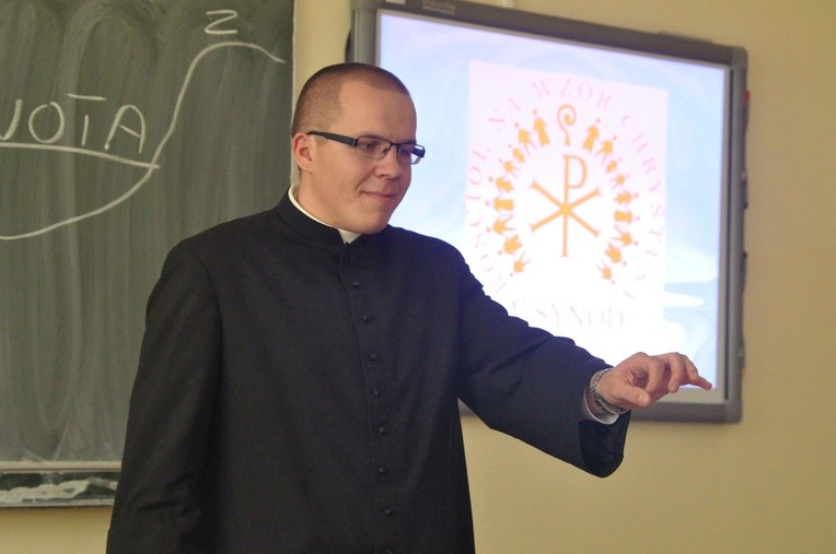 Katecheza synodalna w Rzuchowej