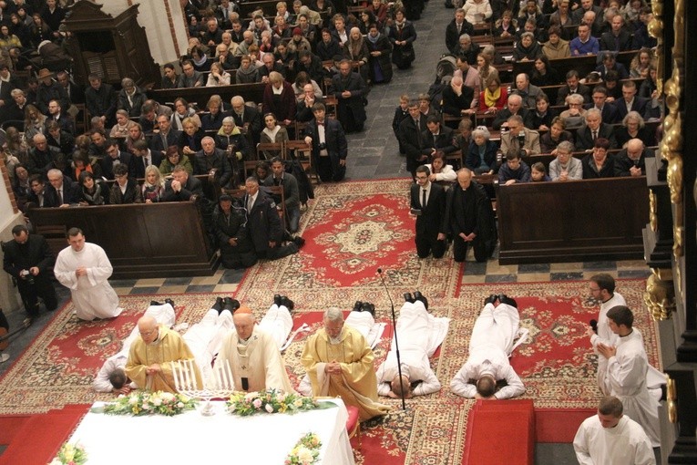 Święcenia diakonatu