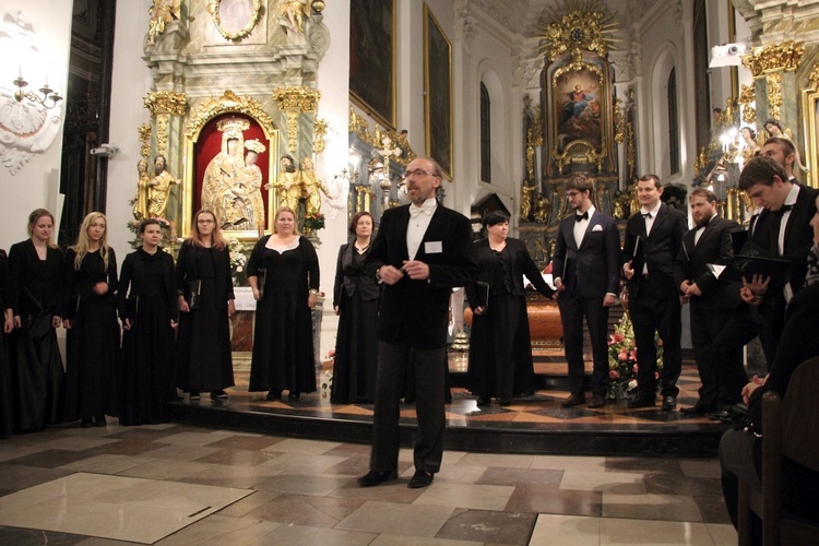 Zdobywca Grand Prix festiwalu - Poznański Chór Kameralny "Fermata"