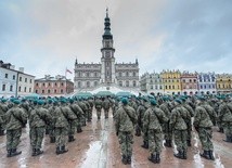 Macierewicz: naszym celem armia zdolna obronić się przed każdym wrogiem