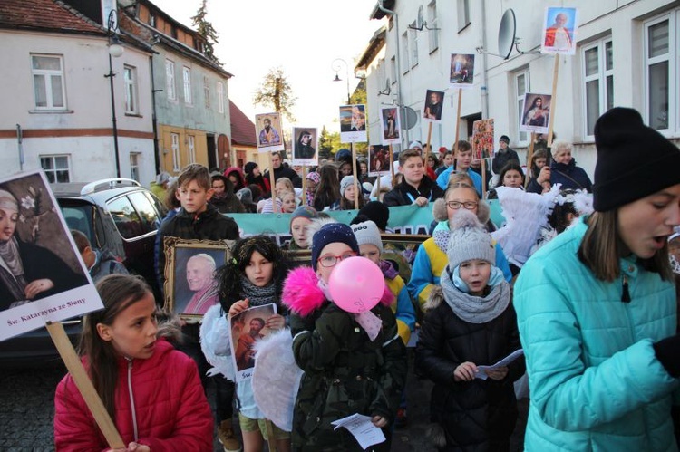 Święci na ulicach Drezdenka