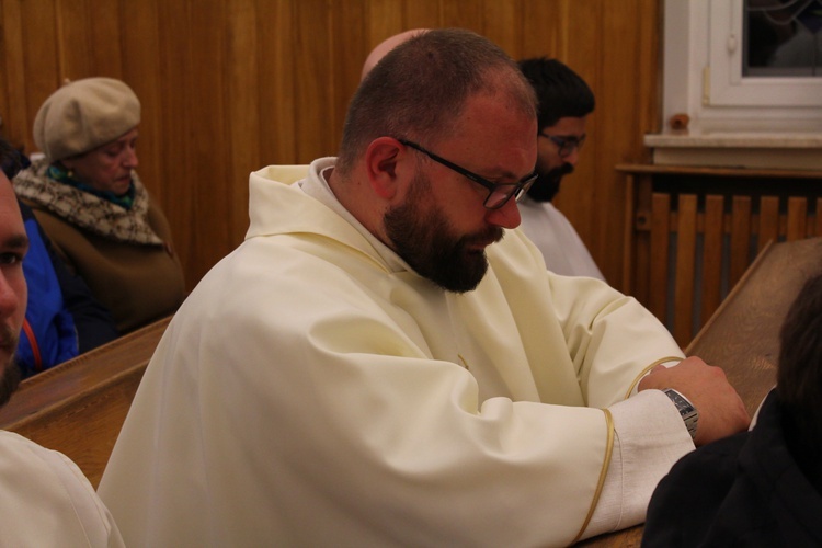 Zakończenie peregrynacj figurki Matki Bożej Fatimskiej w deicezji świdnickiej 