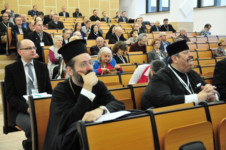 Panel zatytułowany „Kościół rzymskokatolicki dzisiaj” 