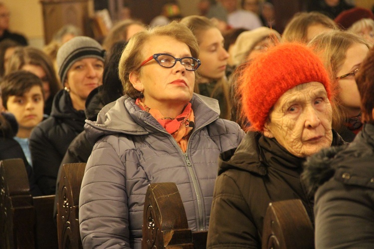 Wieczór ze świętymi w Przecławiu